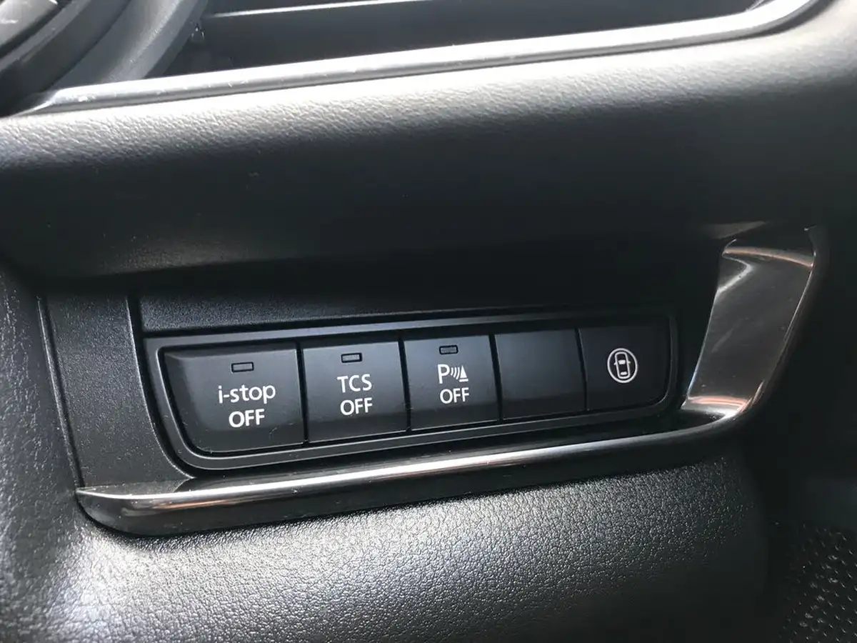 2020-mazda-cx-30-20-skyactiv-g-sport-lux-big-25