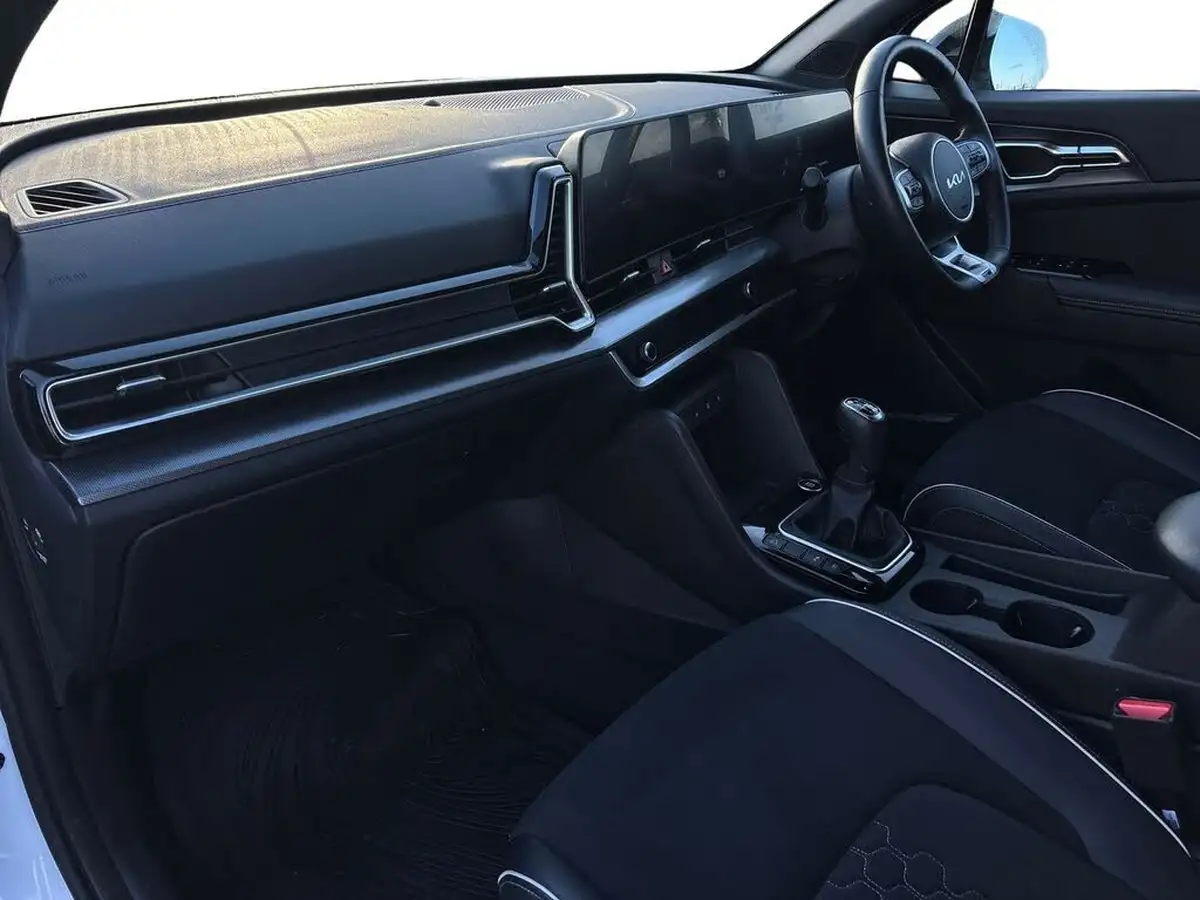 2023-kia-sportage-16-t-gdi-gt-line-148bhp-big-5