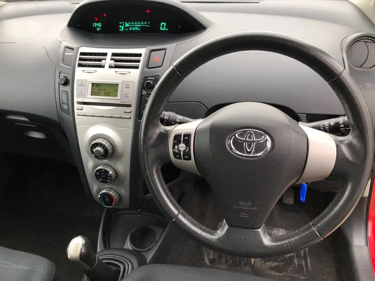 2008-toyota-yaris-10-tr-3d-big-7