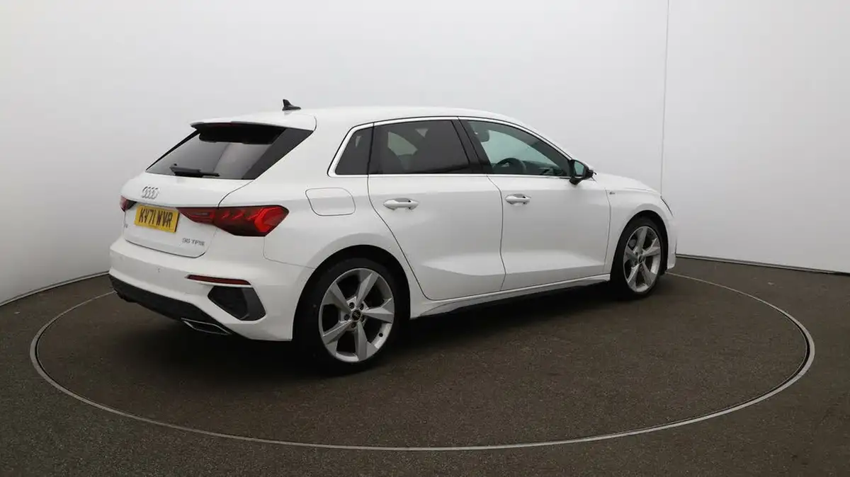 2021-audi-a3-15-35-tfsi-s-line-sportback-5d-big-44