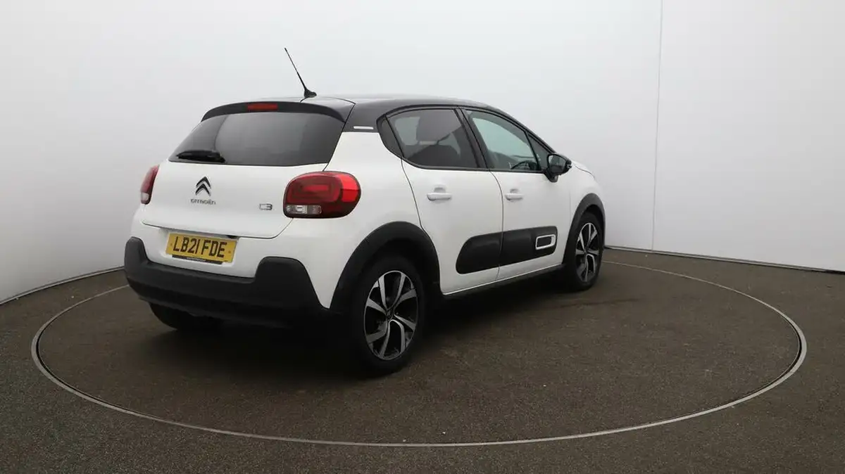 2021-citroen-c3-12-puretech-shine-plus-83ps-big-7