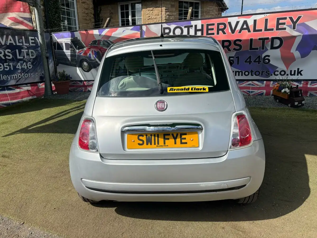2011-fiat-500-12-pop-69bhp-big-3