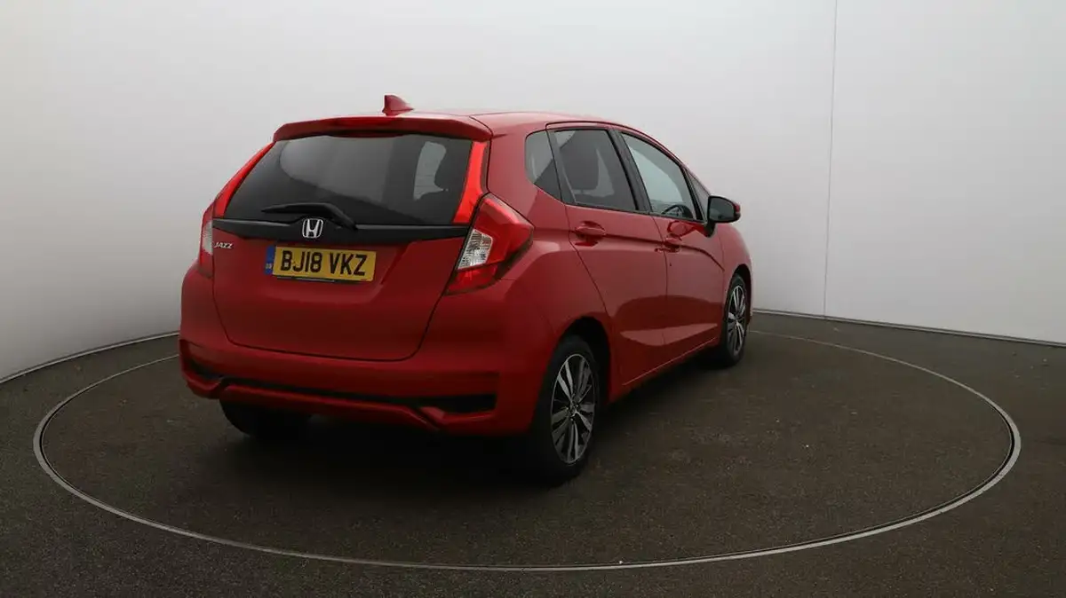 2018-honda-jazz-13-i-vtec-ex-cvt-big-46