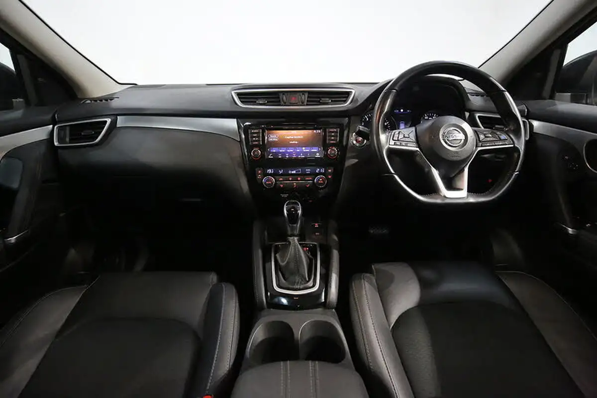 2019-nissan-qashqai-13-dig-t-tekna-160ps-dct-big-1