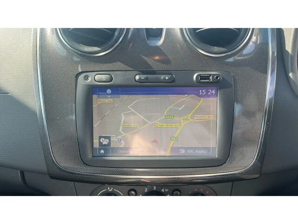 2017-dacia-sandero-stepway-15dci-laureate-big-23