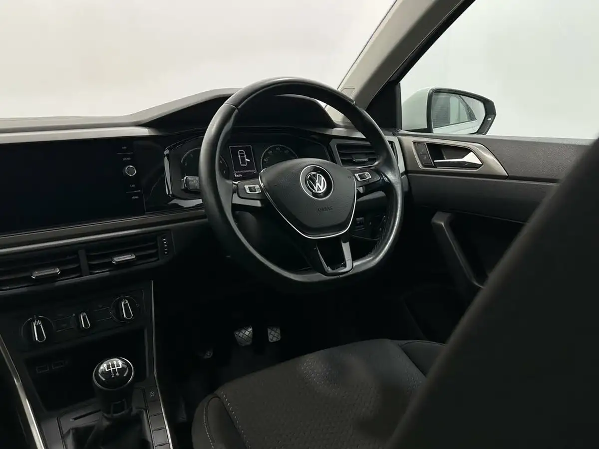 2019-volkswagen-polo-10-tsi-se-big-10