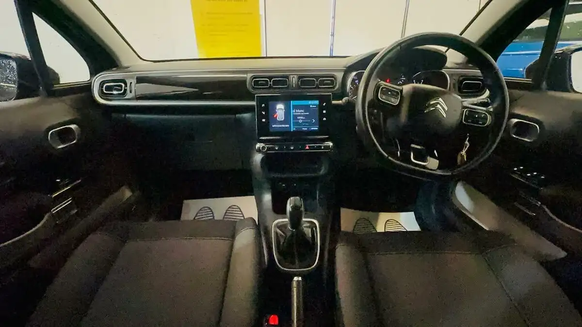 2017-citroen-c3-12-puretech-flair-82ps-big-33