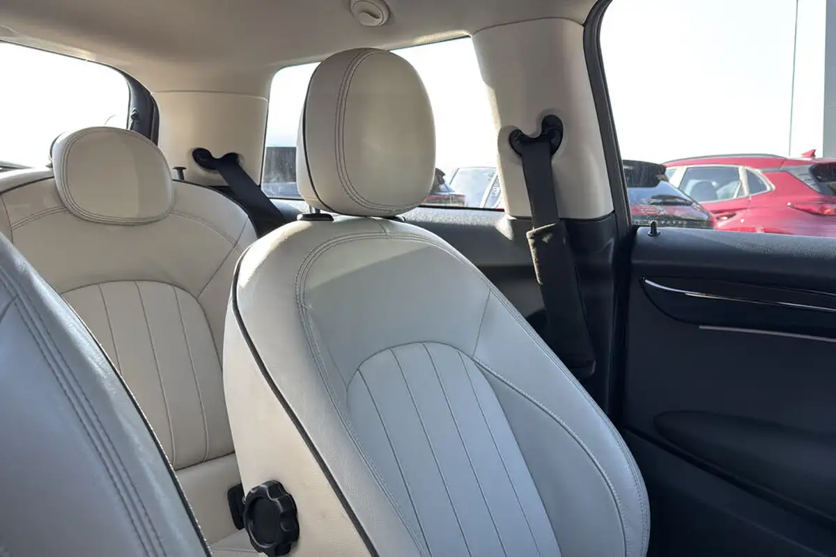 2019-mini-cooper-15-cooper-exclusive-134bhp-ss-hatchback-3d-auto-big-31