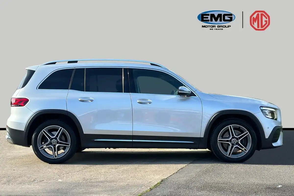 2020-mercedes-benz-glb-class-20d-glb220d-amg-line-premium-5-big-2