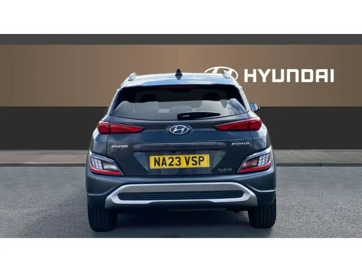 2023-hyundai-kona-16-gdi-premium-big-9