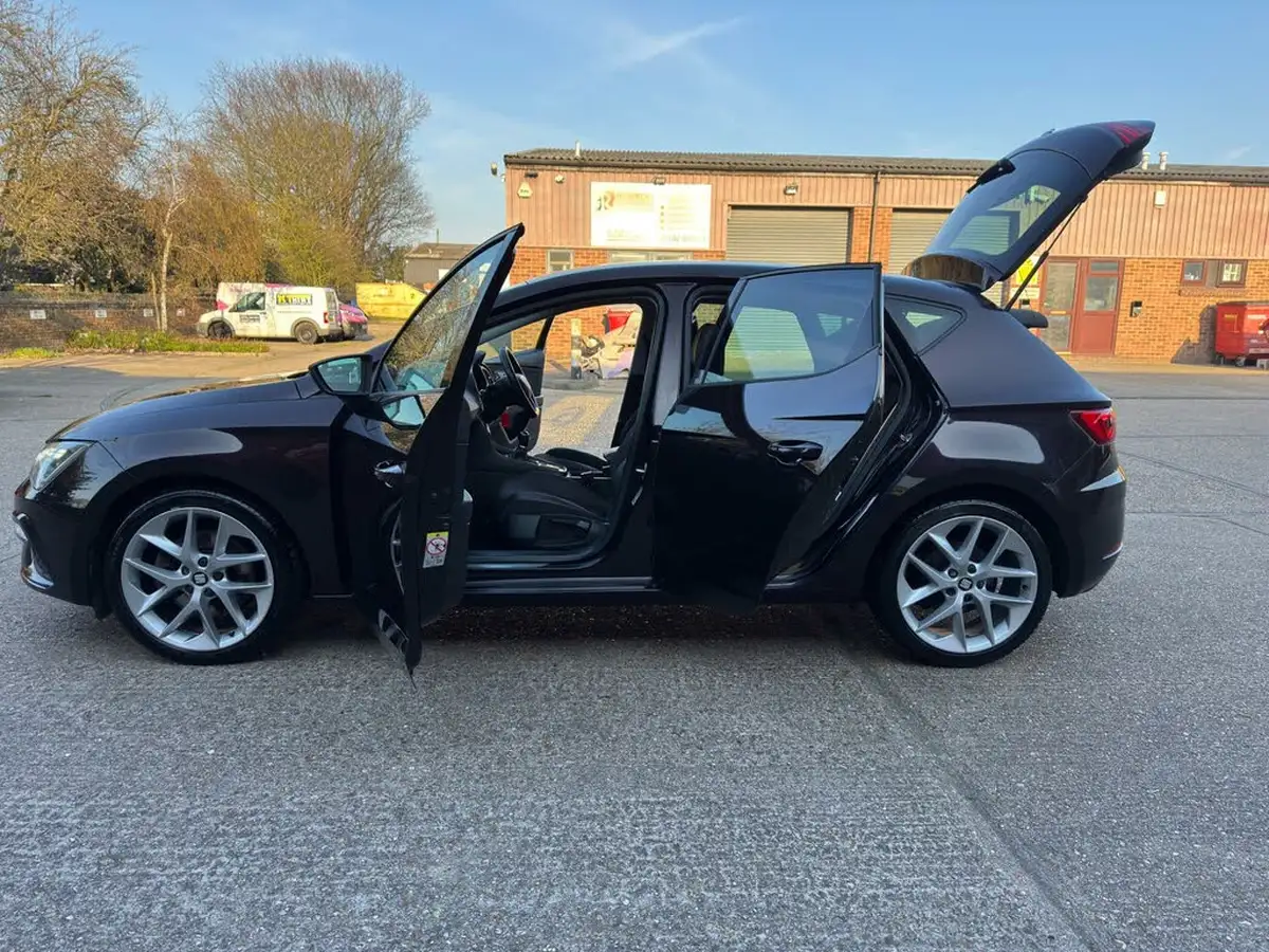 2017-seat-leon-18-tsi-fr-technology-hatchback-5d-big-66