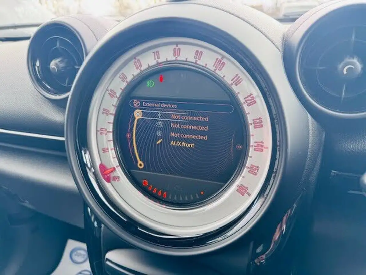 2013-mini-countryman-20td-cooper-sd-143bhp-all4-big-26