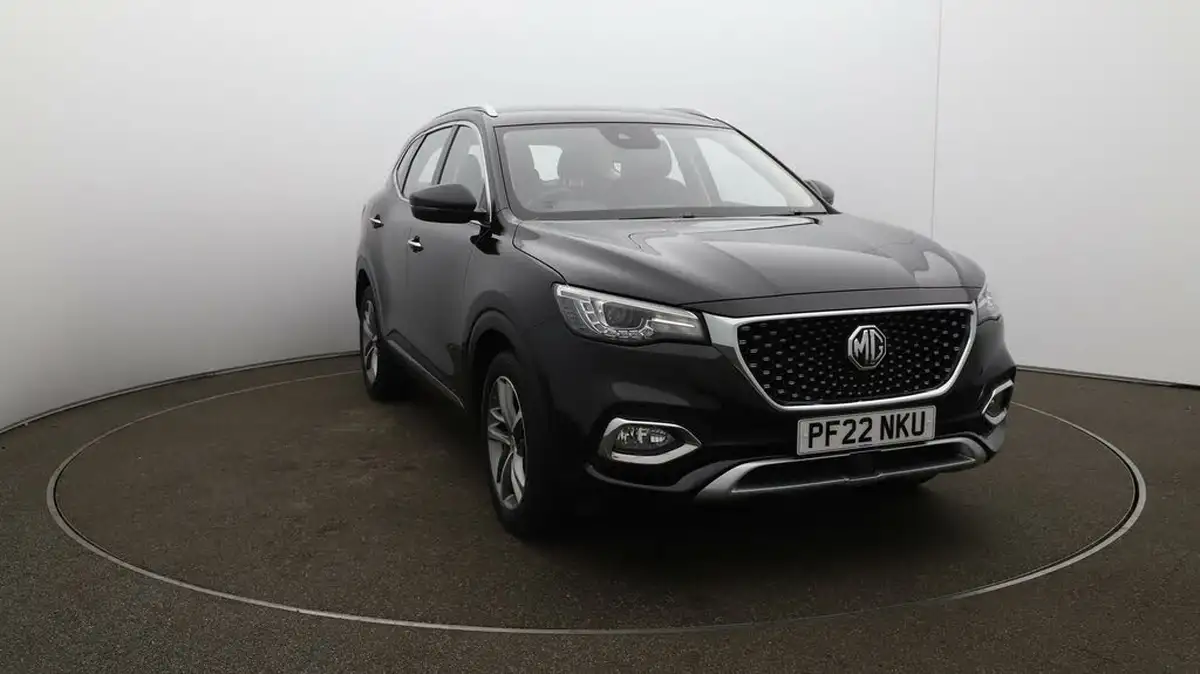 2022-mg-hs-15t-gdi-excite-162ps-big-34