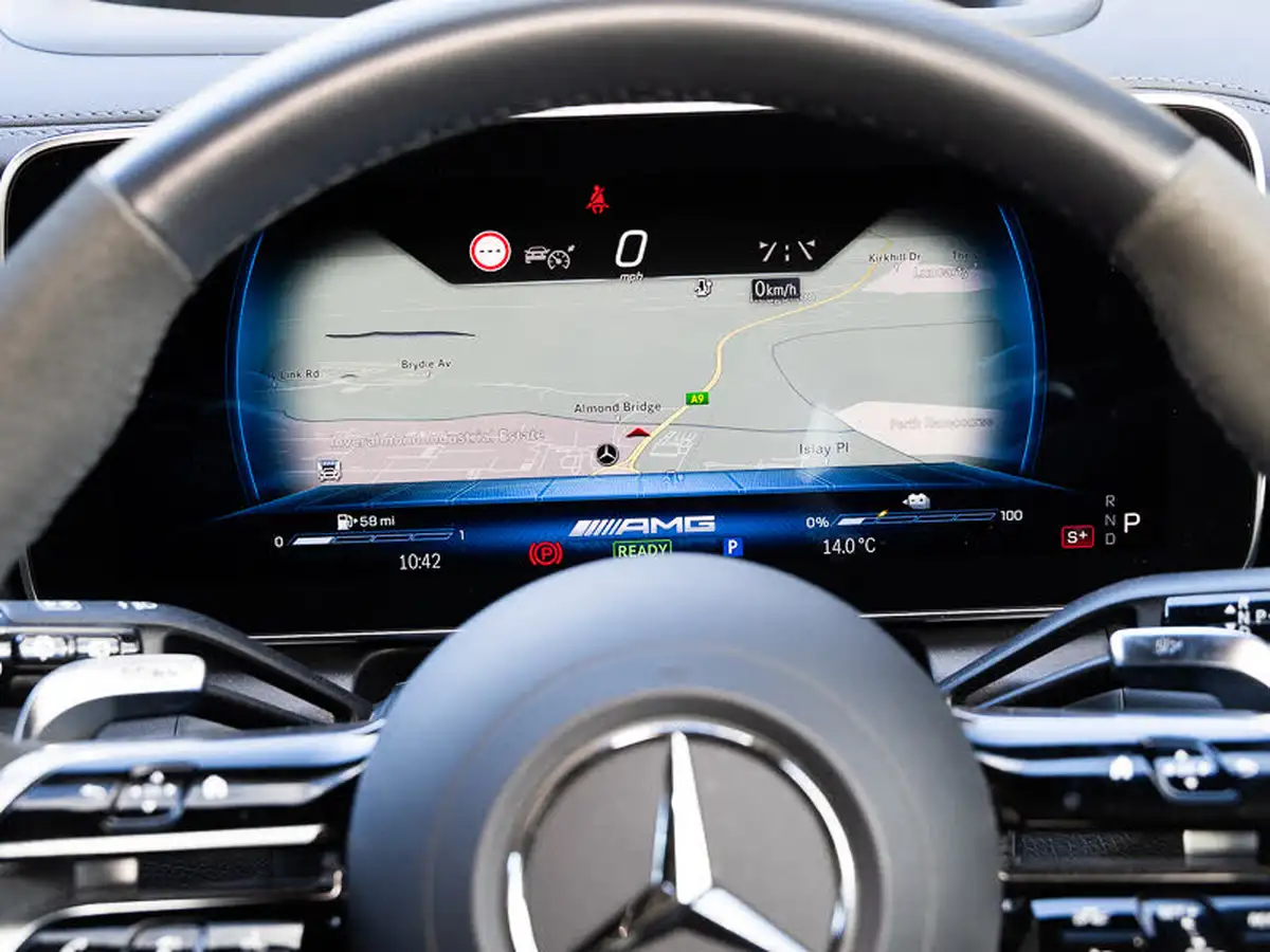 2023-mercedes-benz-glc-class-20-glc-amg-63-s-e-night-edition-premium-plus-suv-big-10