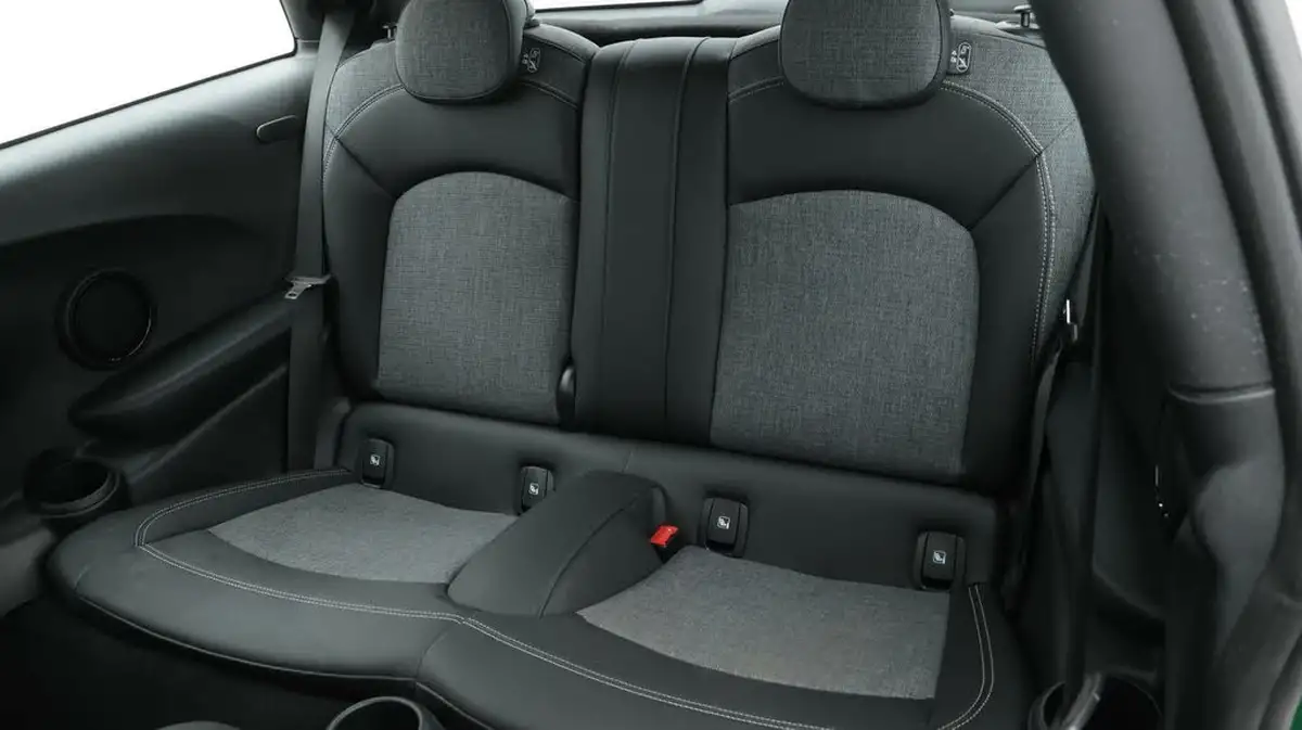 2023-mini-cooper-e-cooper-s-2-big-16