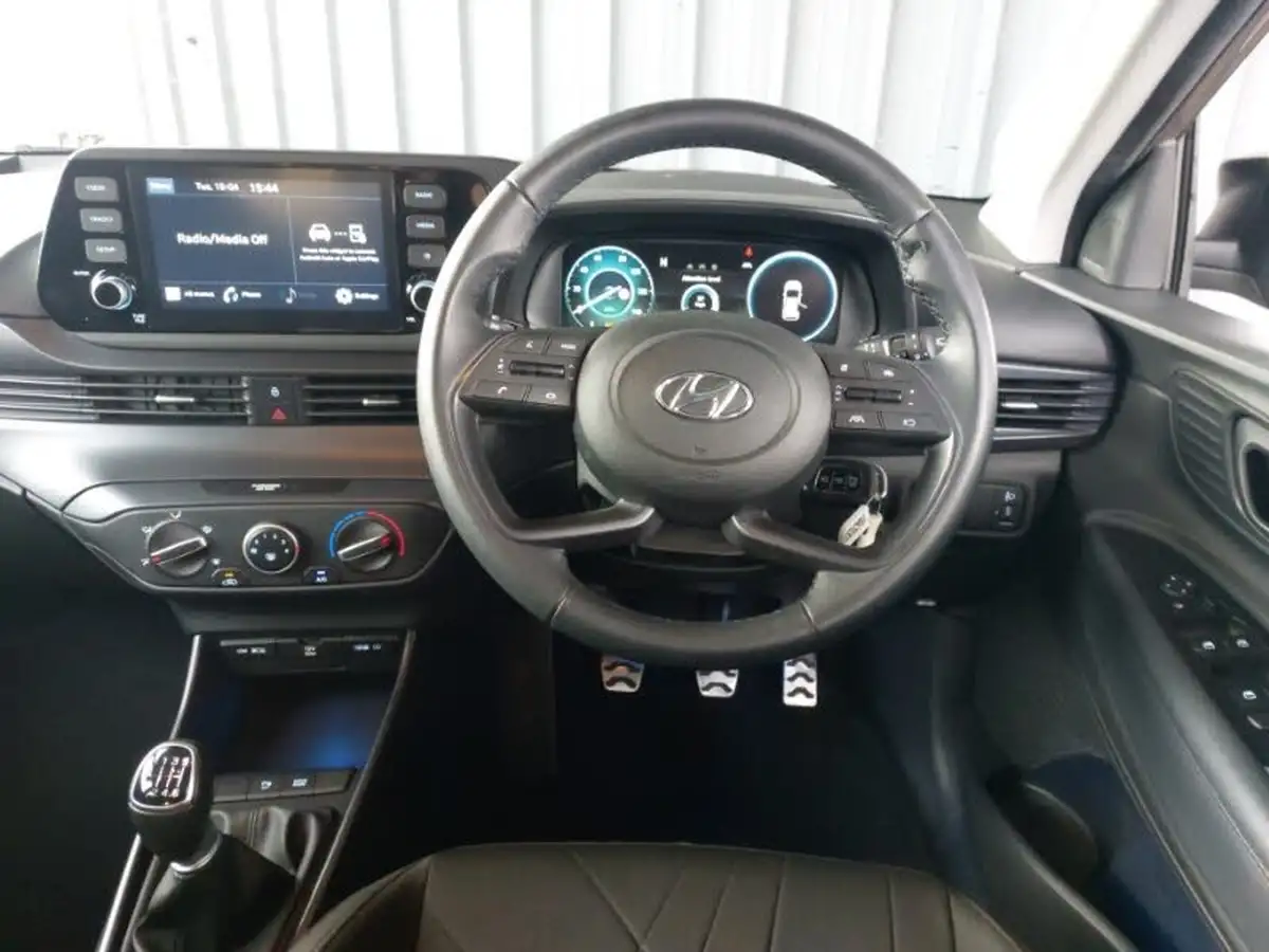 2022-hyundai-bayon-10-t-gdi-se-connect-big-6