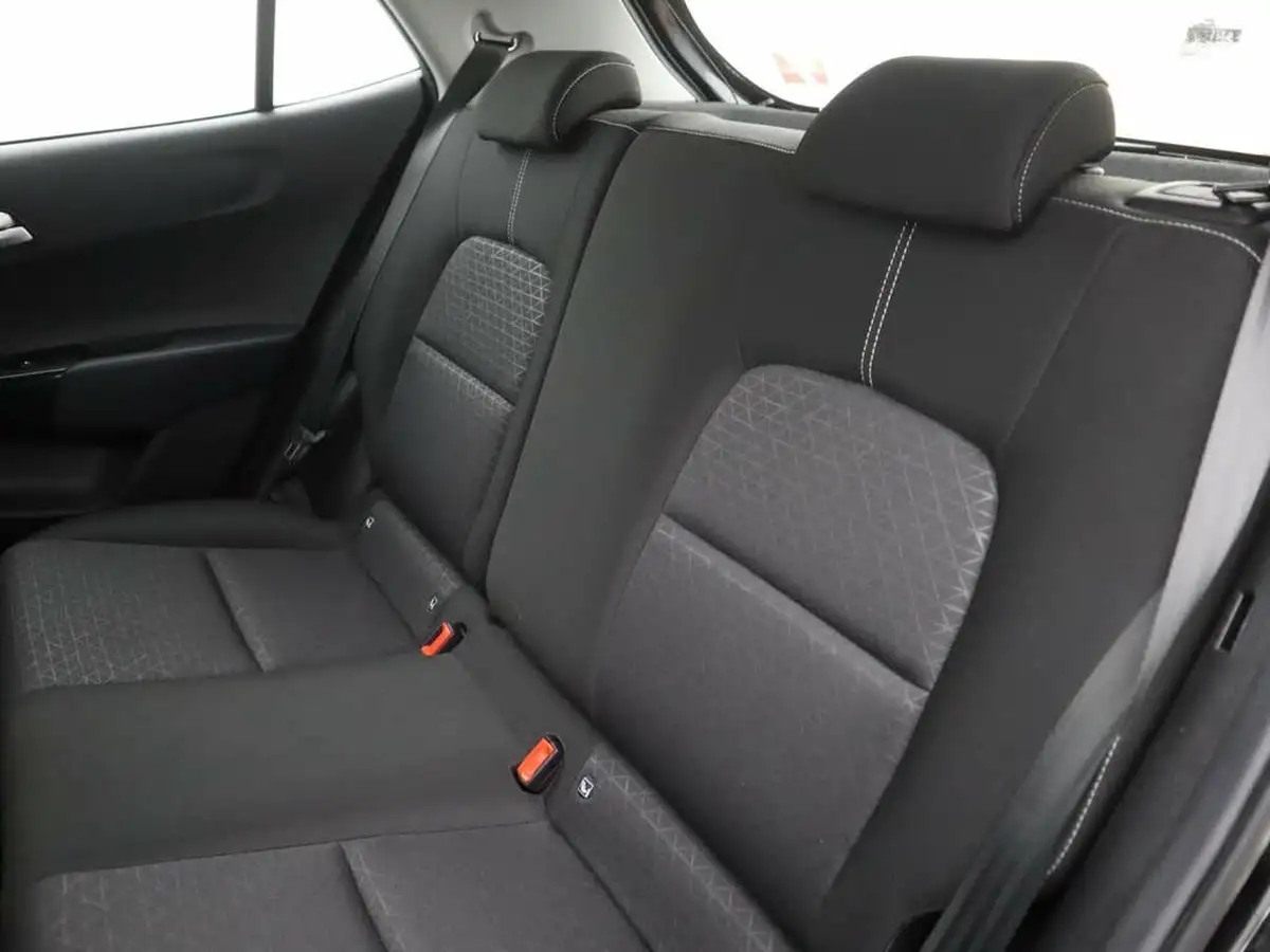 2021-kia-picanto-10-2-big-9