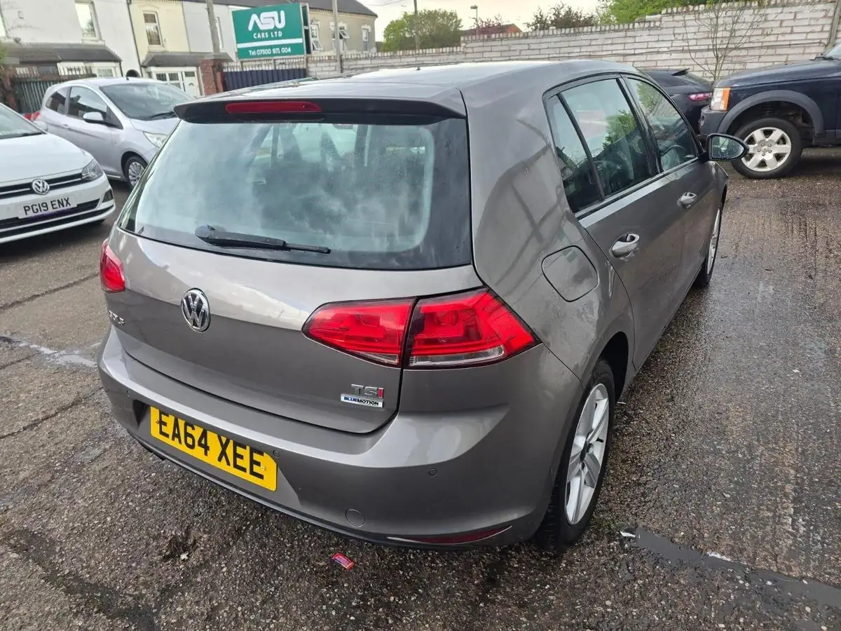 2014-volkswagen-golf-14-match-5d-big-2