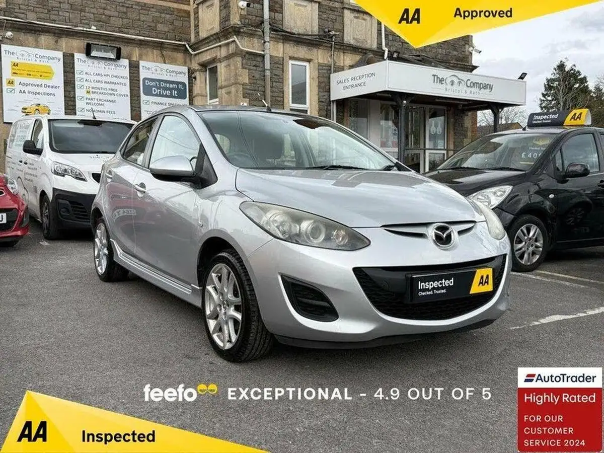 2011-mazda-mazda2-13-tamura-5d-big-0