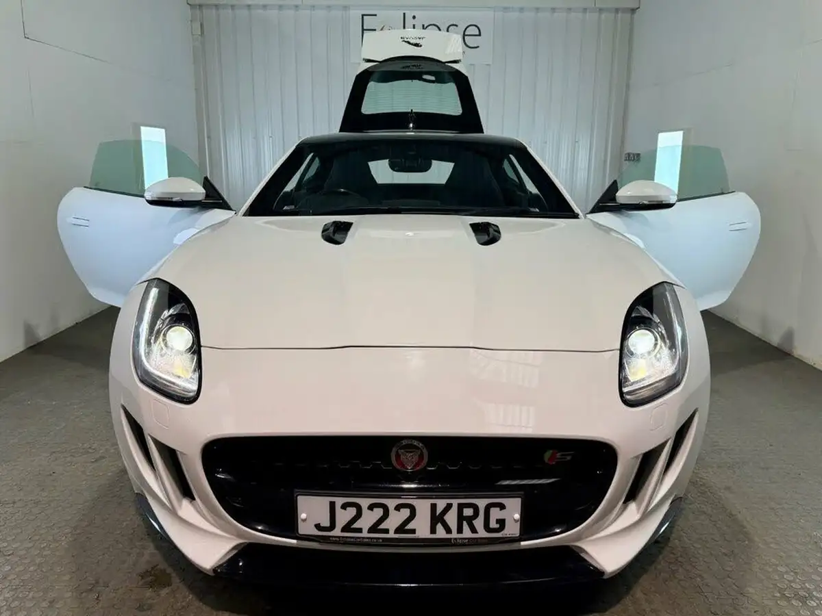 2015-jaguar-f-type-30-s-coupe-quickshift-big-8