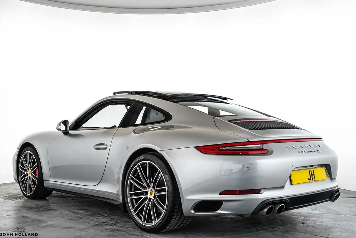 2018-porsche-911-30-carrera-4-s-420bhp-4-s-coupe-pdk-big-1