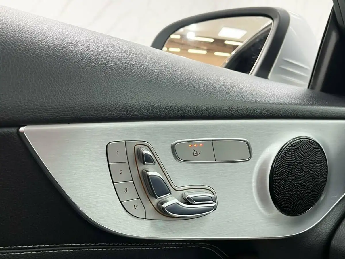 2017-mercedes-benz-c-class-21d-c220d-amg-line-premiumss-coupe-2d-9g-tronic-plus-big-34