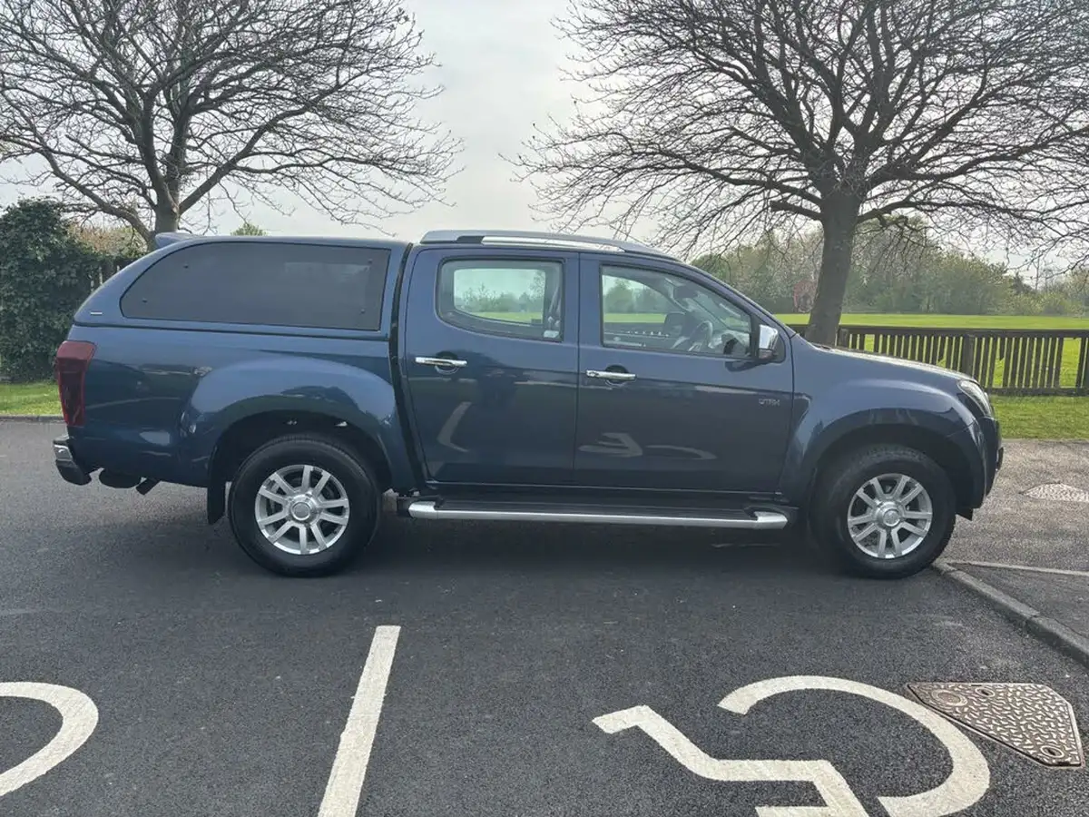 2015-isuzu-d-max-25td-utah-huntsman-auto-big-8