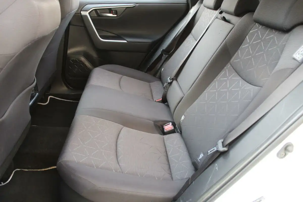 2021-toyota-rav4-25-vvt-i-design-219bhp-big-22