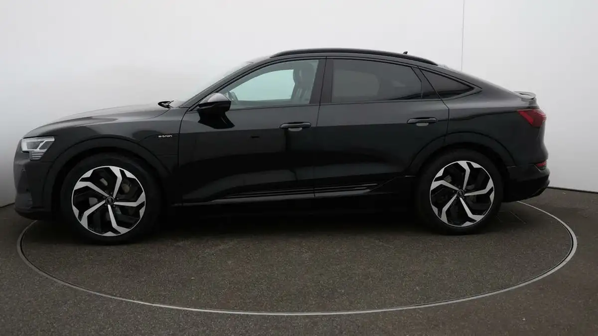 2022-audi-e-tron-55e-black-edition-sportback-big-59