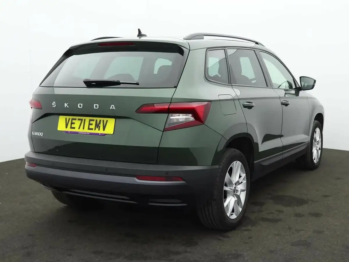 2022-skoda-karoq-15-tsi-se-technology-big-4