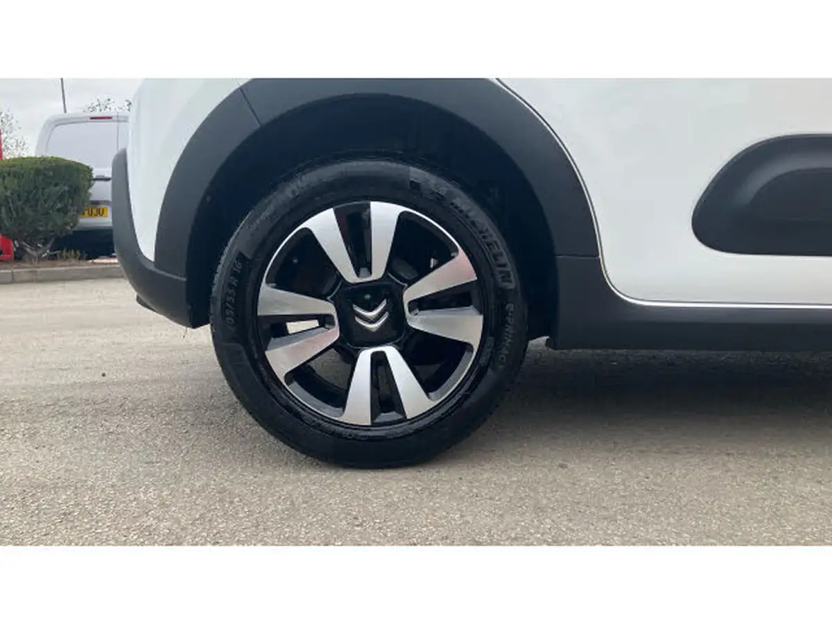 2022-citroen-c3-12-puretech-c-series-edition-83ps-ss-big-6