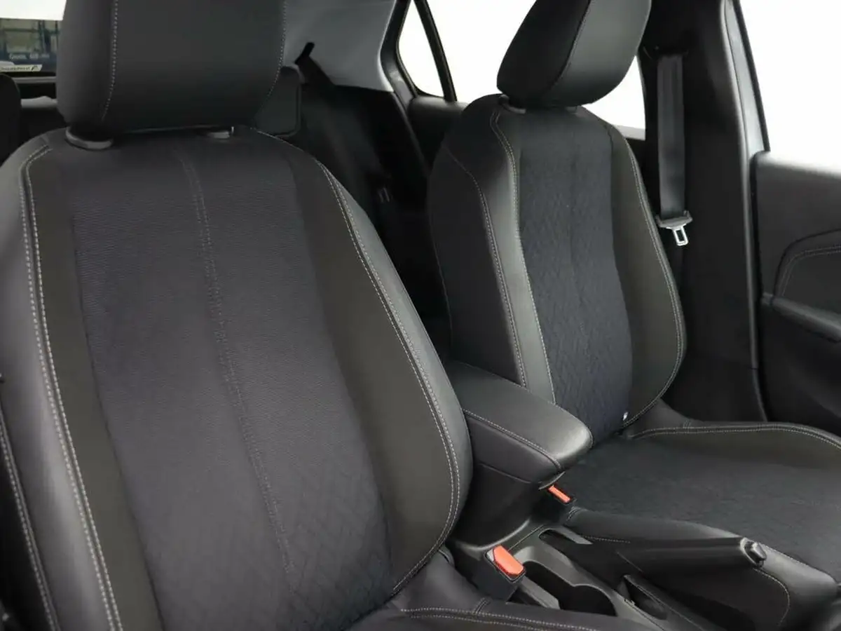2021-vauxhall-corsa-12i-elite-big-9