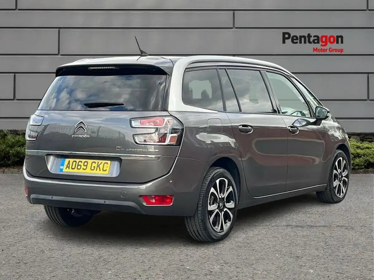 2019-citroen-grand-c4-spacetourer-12-puretech-flair-plus-eat8-big-3