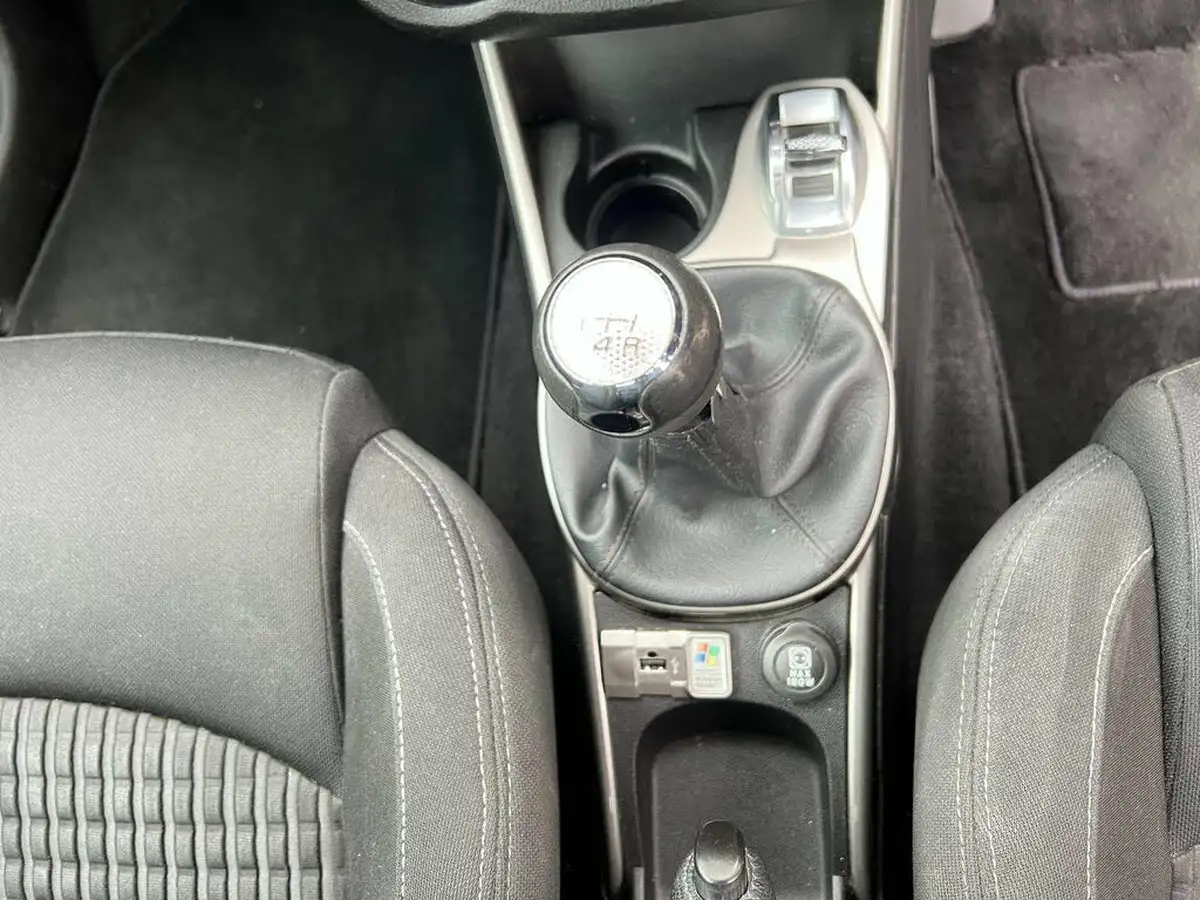2009-alfa-romeo-mito-14-veloce-120bhp-big-18