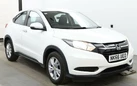 2016-honda-hr-v-15-i-vtec-s-small-0