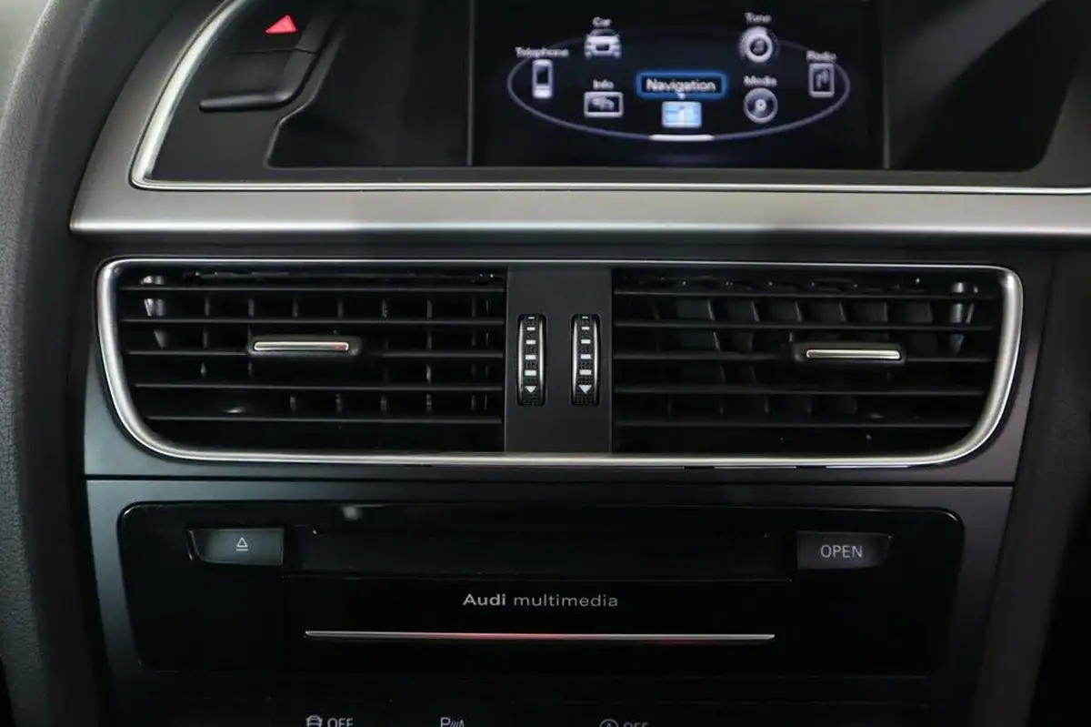 2014-audi-a4-20td-se-technik-177ps-big-24