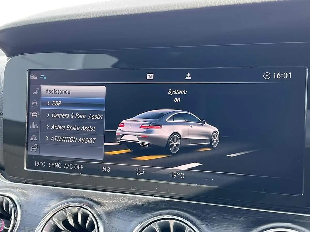 2018-mercedes-benz-e-class-20d-e220d-amg-line-premiumss-coupe-2d-big-53