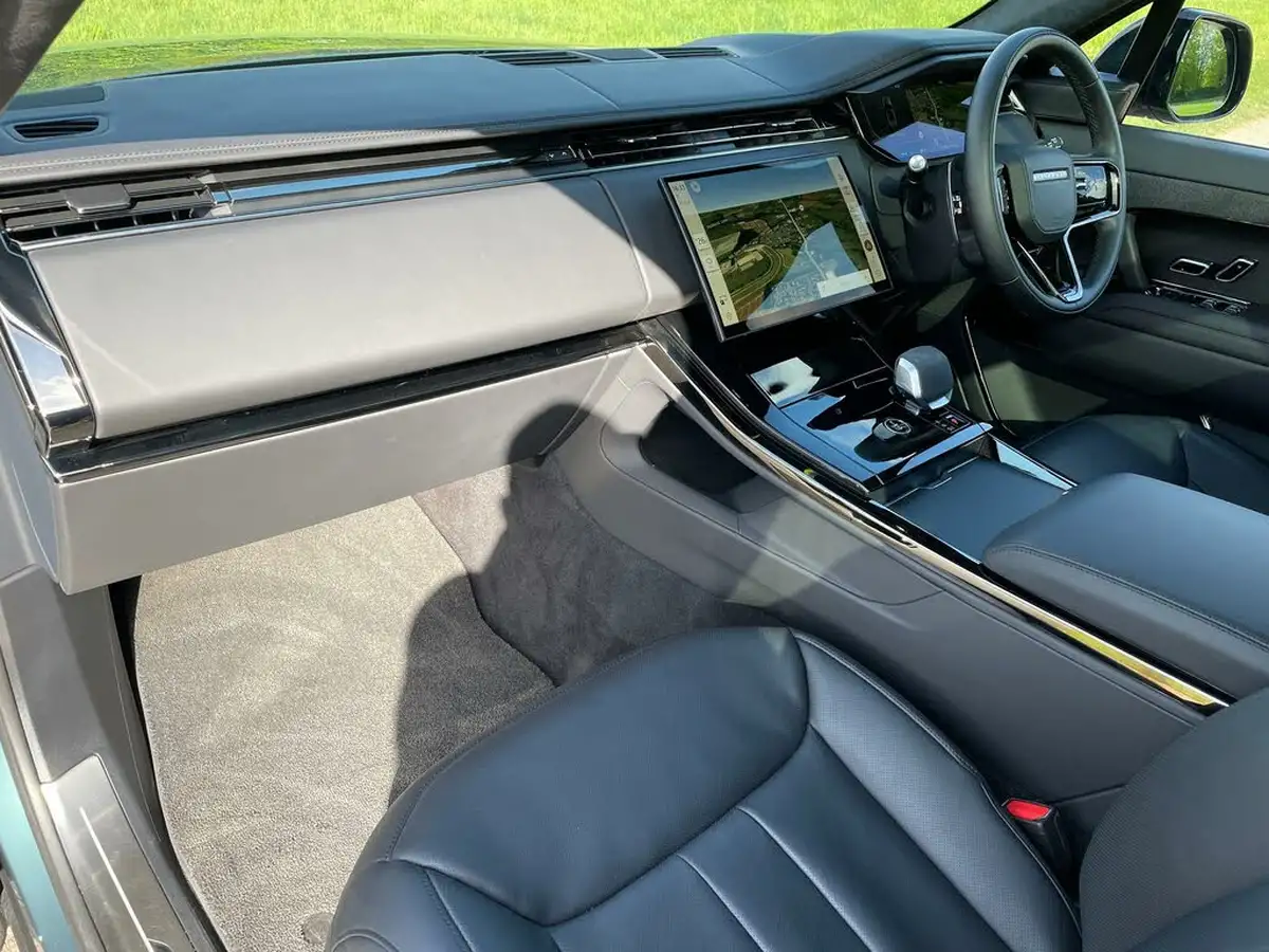 2024-land-rover-range-rover-sport-30-p460e-autobiography-big-38