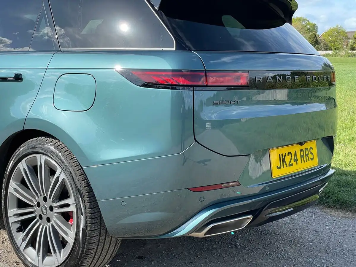 2024-land-rover-range-rover-sport-30-p460e-autobiography-big-14