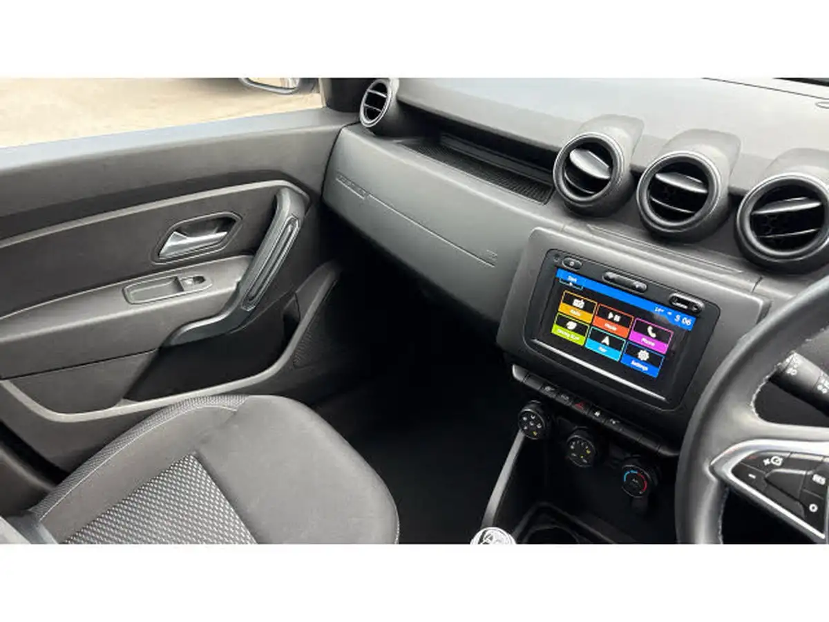 2021-dacia-duster-10-tce-comfort-100bhp-ss-station-wagon-5d-big-13