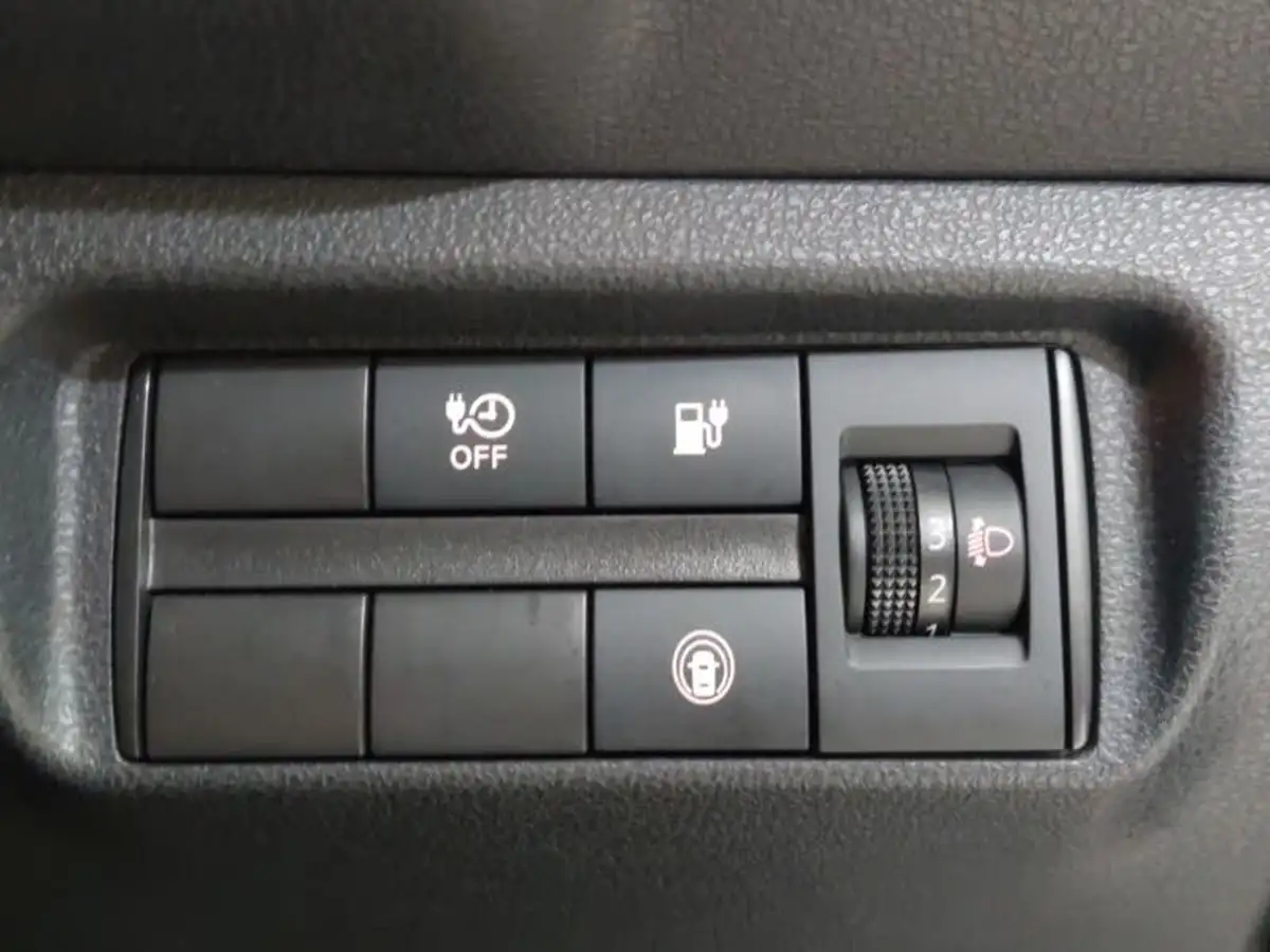 2023-nissan-leaf-e-acenta-39kwh-big-17