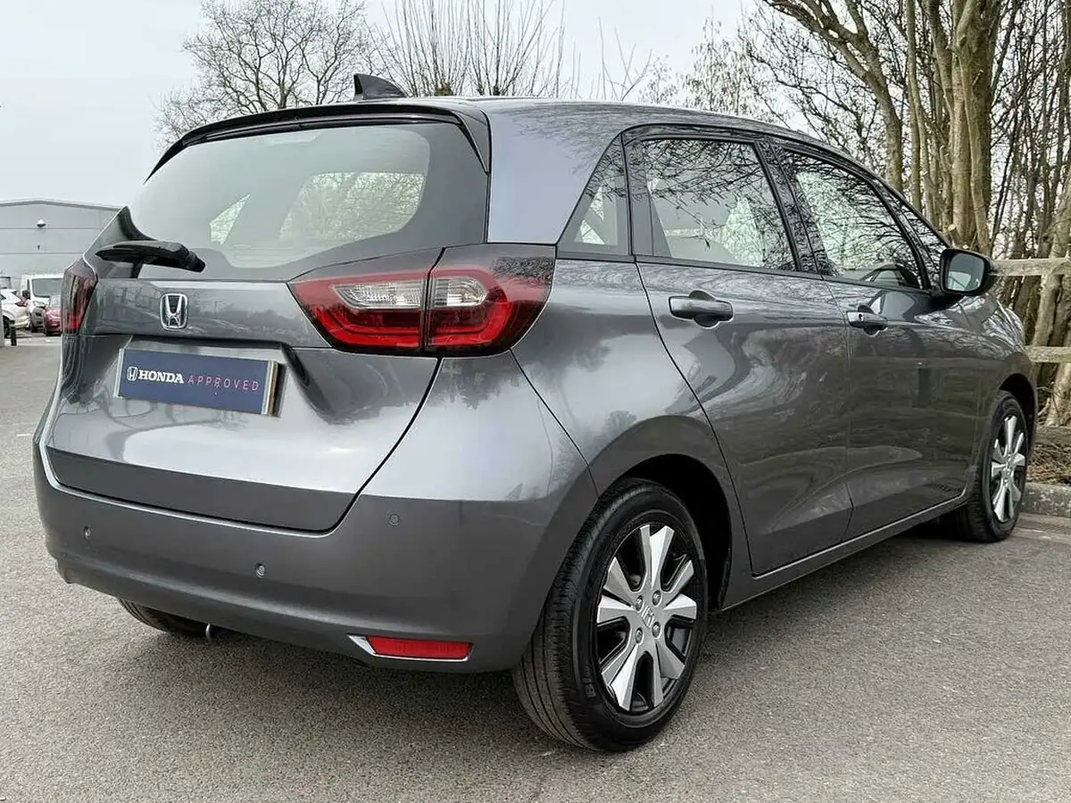 2021-honda-jazz-15-i-mmd-sr-107ps-big-11