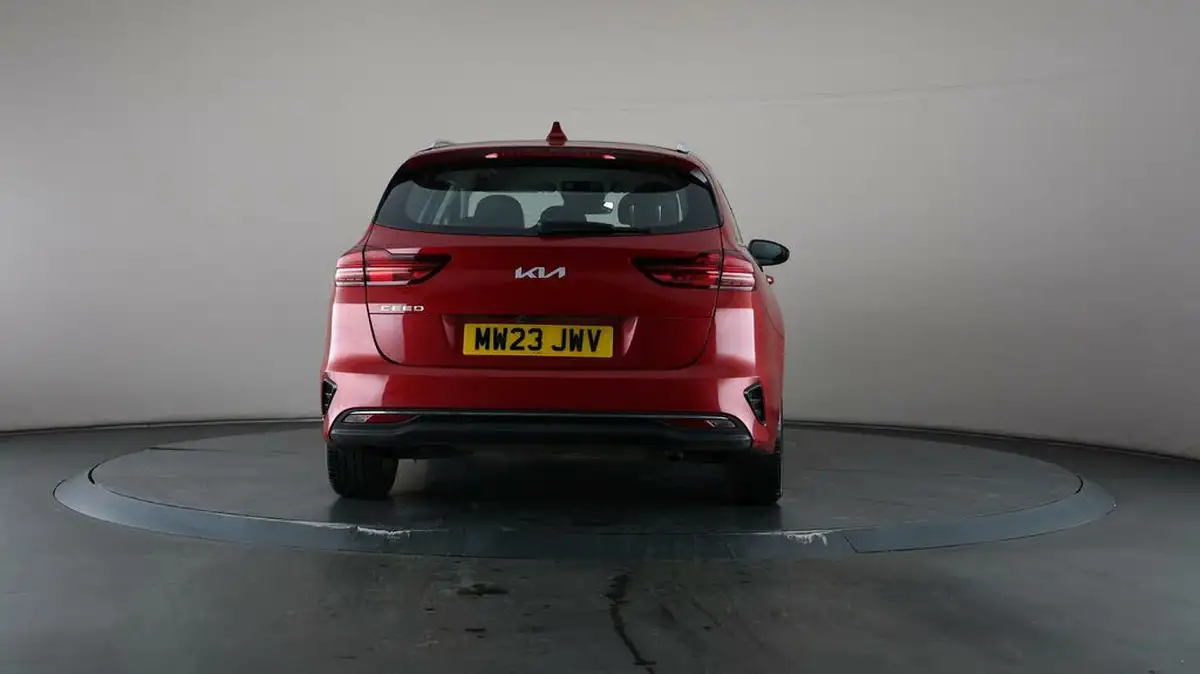2023-kia-ceed-15-t-gdi-2-158bhp-sportswagon-big-62