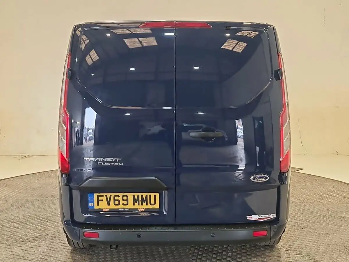2020-ford-transit-custom-20tdci-320-l1h1-trend-105pseu6dt-panel-van-big-10