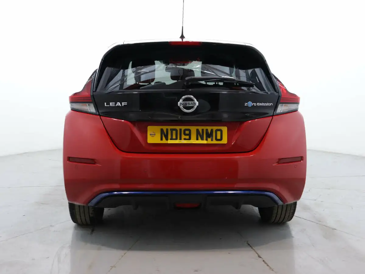 2019-nissan-leaf-e-n-connecta-big-5