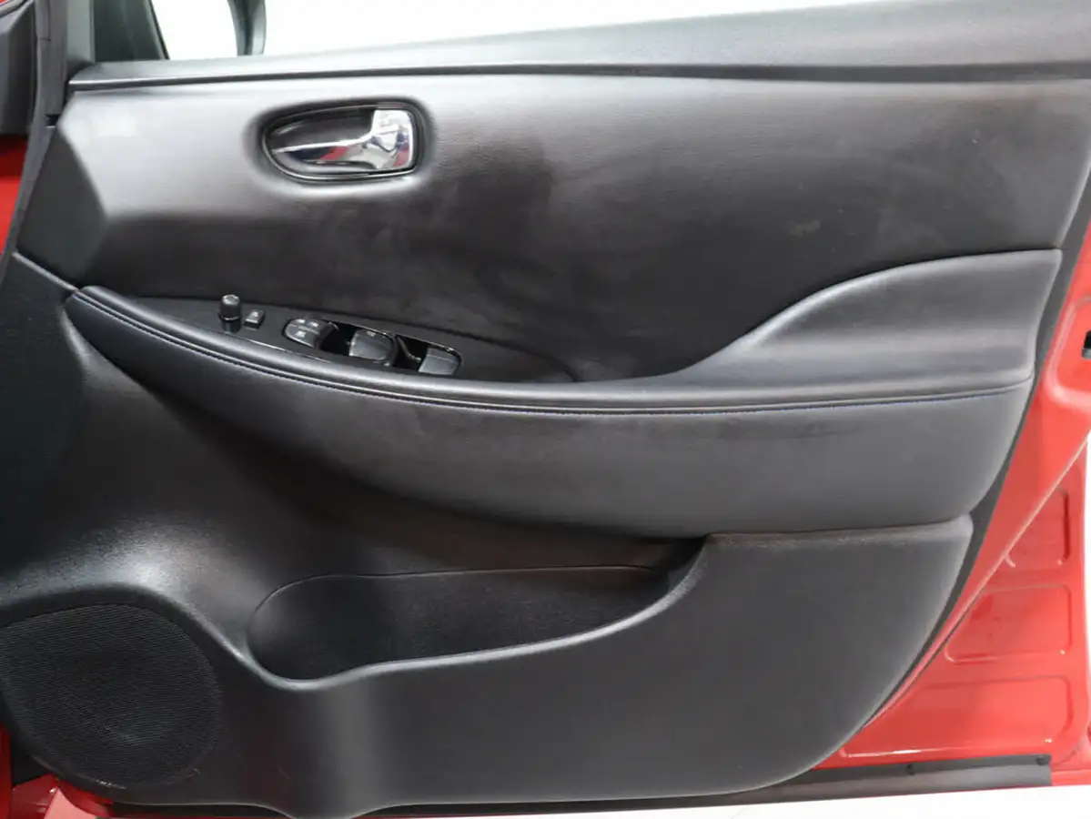 2019-nissan-leaf-e-n-connecta-big-29