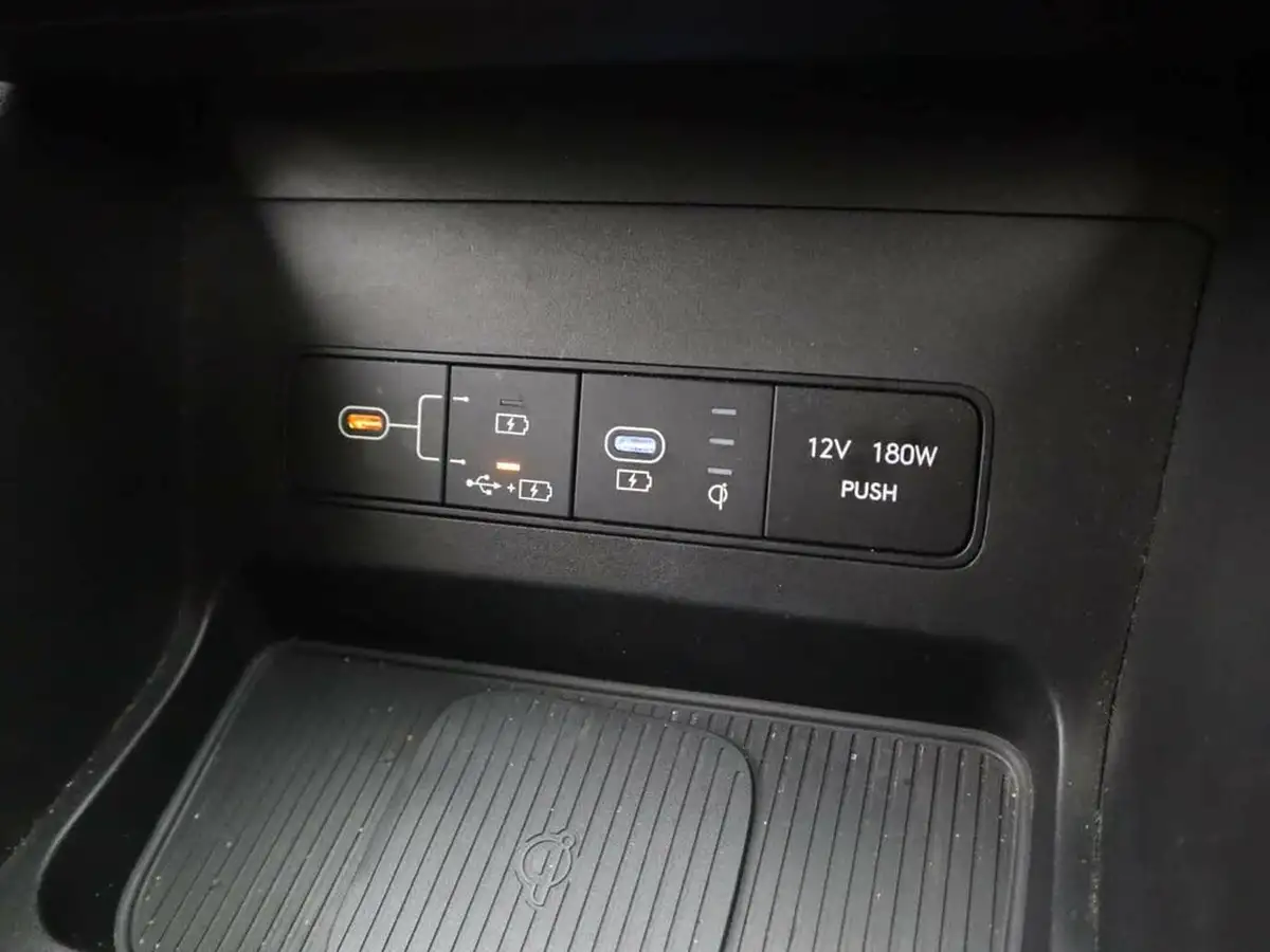 2024-hyundai-tucson-16-t-gdi-premium-160ps-two-tone-roof-big-17