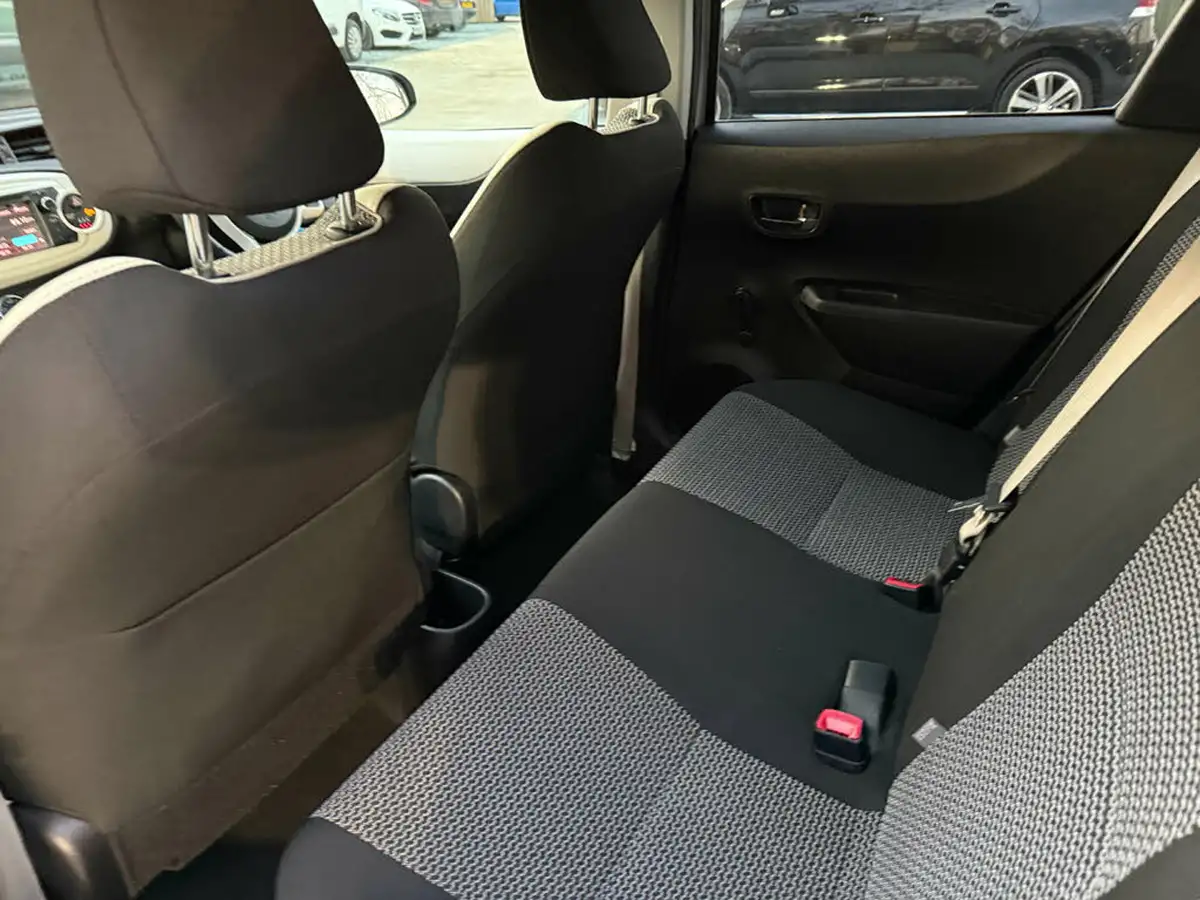 2013-toyota-yaris-133-trend-vvt-i-5d-big-36