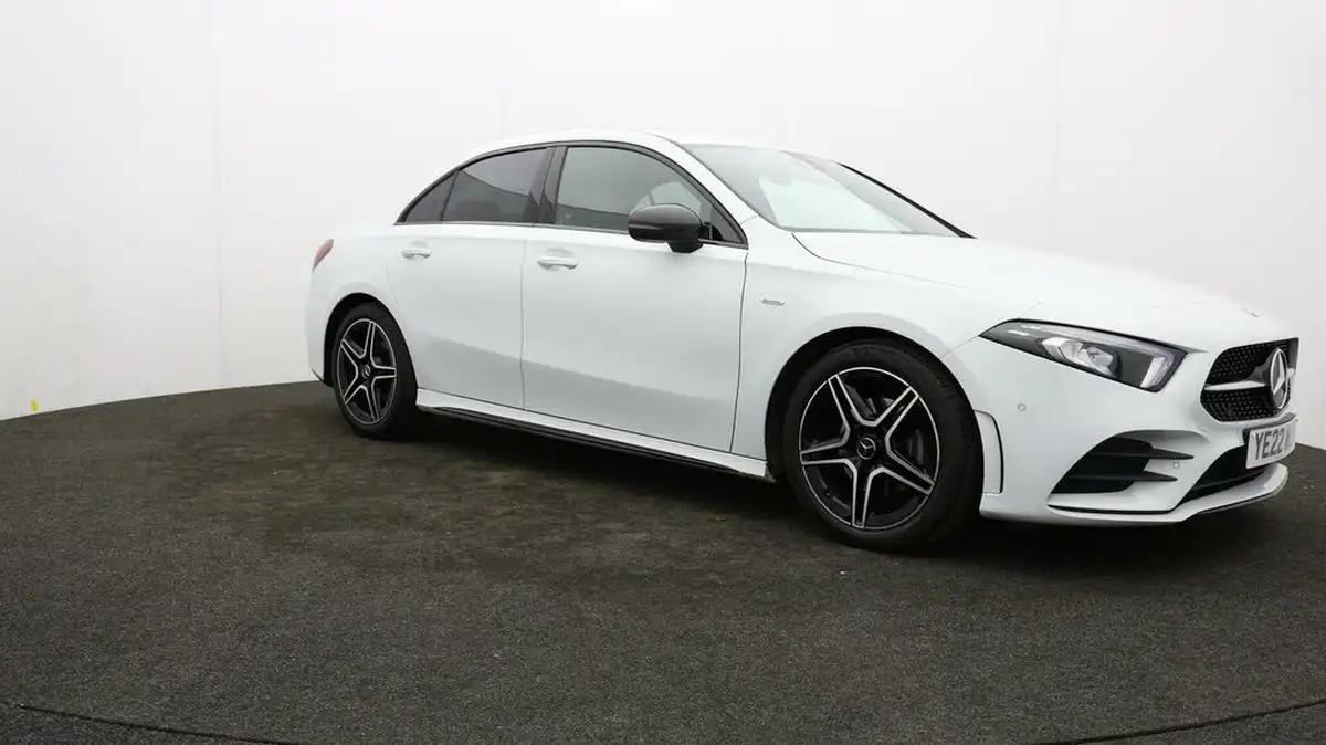 2022-mercedes-benz-a-class-13-a180-amg-line-executive-edition-saloon-4d-7g-dct-big-38