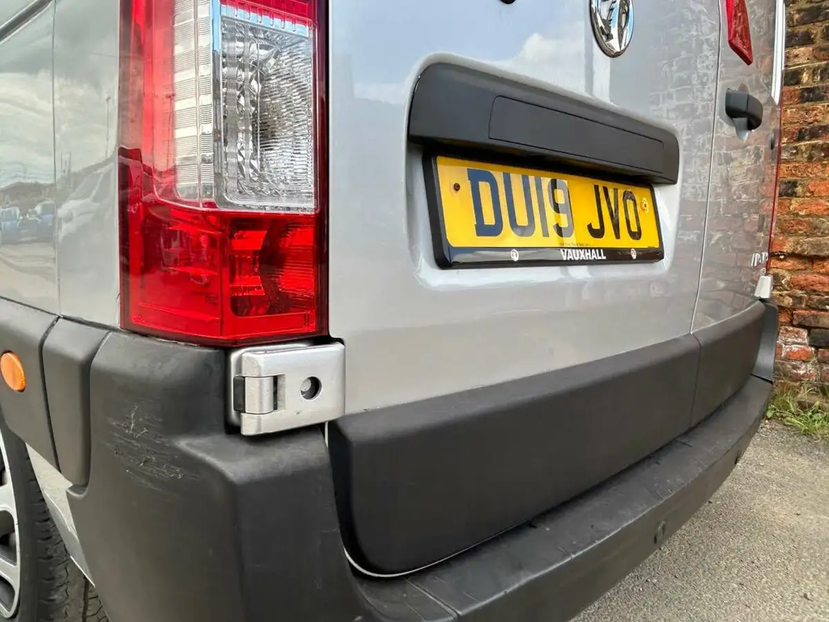 2019-vauxhall-movano-23cdti-l3h2-f3500-145pseu6-biturbo-ss-l3h2-panel-van-big-15